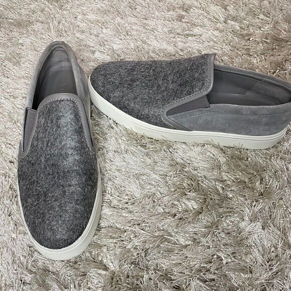 Vince Womens Size‎ 7 Gray Wool Suede Slip on Sneakers - Picture 2 of 7